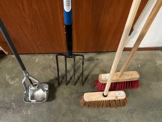 Bezem en divers (4x) - afbeelding 4 van  4