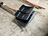 Bezems & scheppen - afbeelding 2 van  4