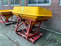 Bezzecchi kunstmeststrooier - afbeelding 1 van  7