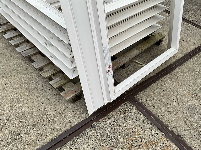 Bf 16 eps - dakopstanden - roofing material (6x) - afbeelding 4 van  8