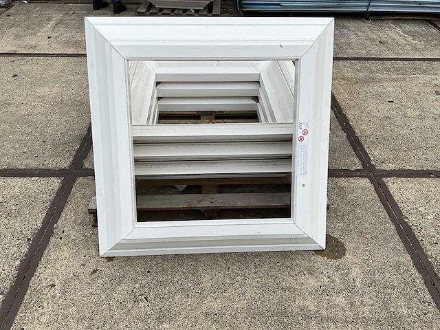 Bf 16 eps - dakopstanden - roofing materials (4x) - afbeelding 1 van  6