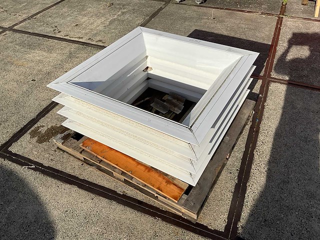 Bf 16 eps - dakopstanden - roofing materials (4x) - afbeelding 6 van  6