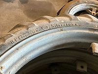 B.f. goodrich smalspoor velg met band (4x) - afbeelding 5 van  5
