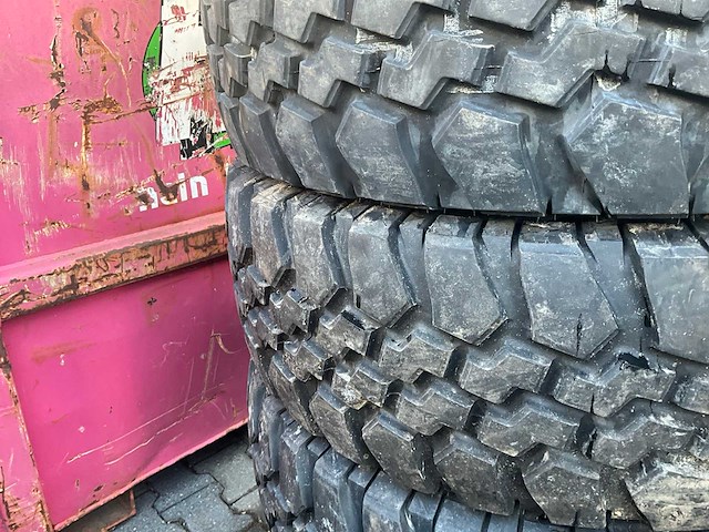 Bfgoodrich baja t/a hummer band (5x) - afbeelding 5 van  6