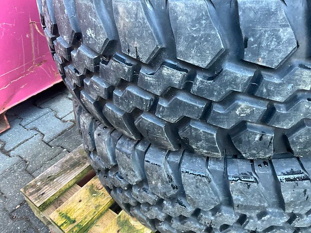 Bfgoodrich baja t/a hummer band (5x) - afbeelding 6 van  6