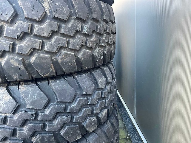 Bfgoodrich baja t/a hummer band (5x) - afbeelding 7 van  7