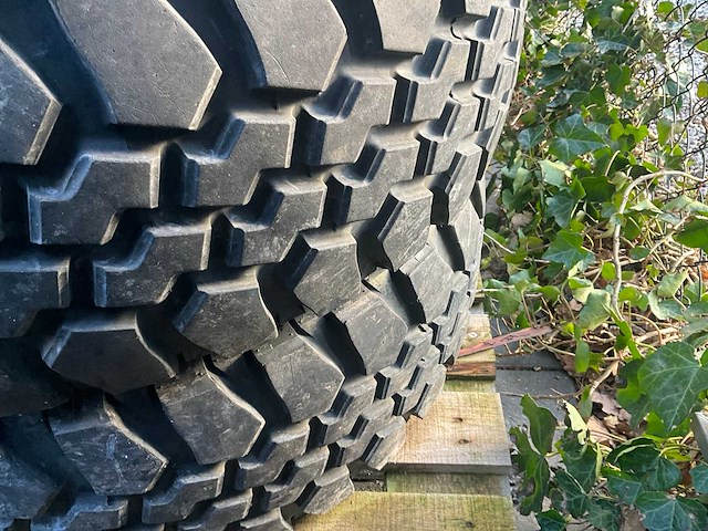 Bfgoodrich baja t/a hummer band (5x) - afbeelding 7 van  7