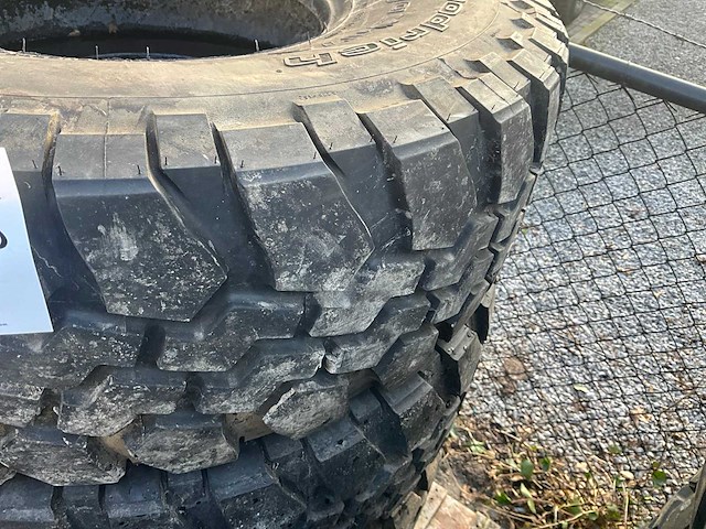 Bfgoodrich baja t/a hummer band (5x) - afbeelding 3 van  7