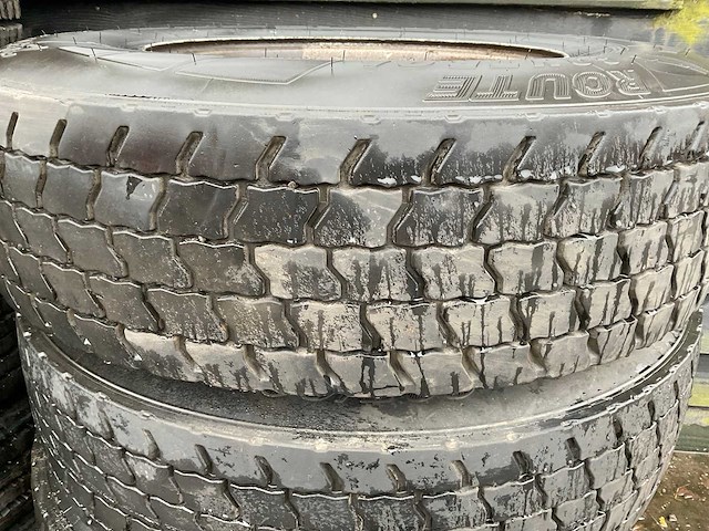 Bfgoodrich route control vrachtwagenband (4x) - afbeelding 2 van  6