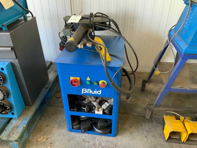 Bfluid hydraulische horizontale pijpenbuiger - afbeelding 1 van  3