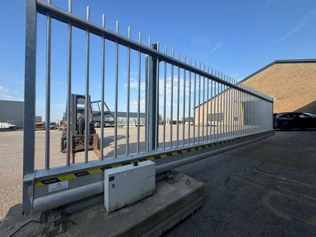 B&g automatische schuifpoort - afbeelding 2 van  3