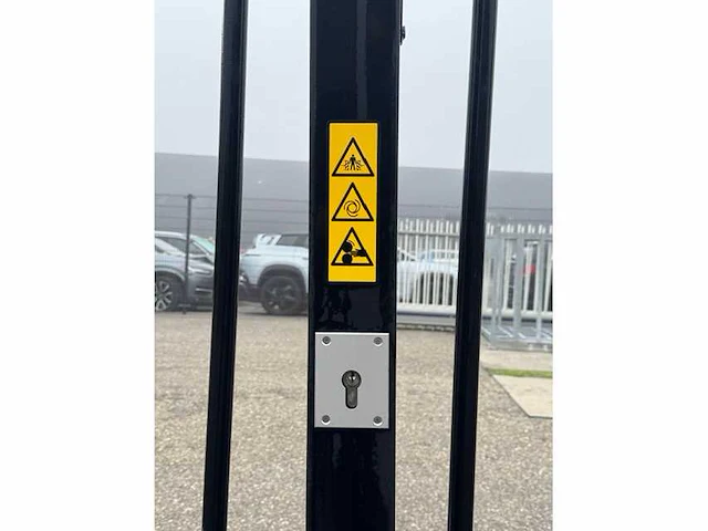 B&g dubbele automatische schuifpoort (ongebruikt) - afbeelding 12 van  14