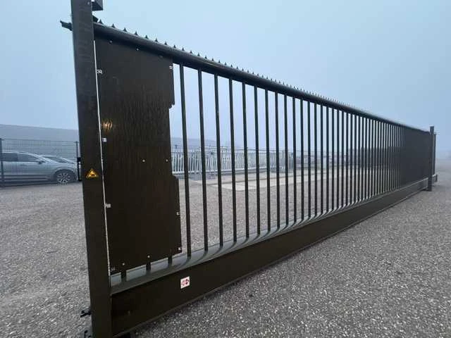 B&g ecoliner 1 vrijdragende schuifpoort - afbeelding 2 van  7