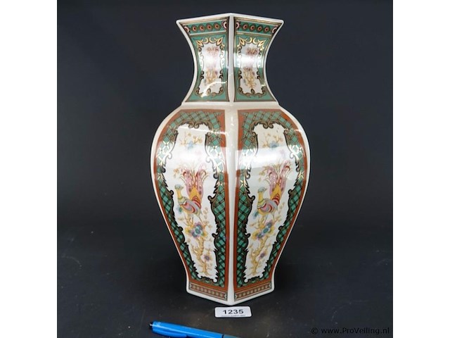 B&g italy hexagone tempelvaas - afbeelding 1 van  5