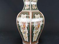 B&g italy hexagone tempelvaas - afbeelding 1 van  5