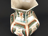 B&g italy hexagone tempelvaas - afbeelding 3 van  5