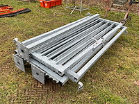 B&g poort (3x) - afbeelding 1 van  7