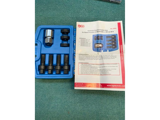 Bgs8692 schroefdraad reparatieset - afbeelding 2 van  3