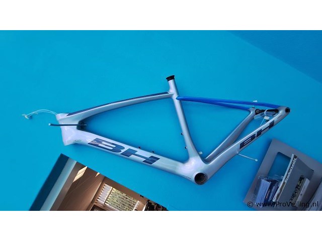 Bh racefiets frame - afbeelding 2 van  7