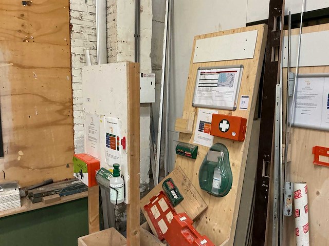 Bhv-kar (2x) - afbeelding 1 van  6