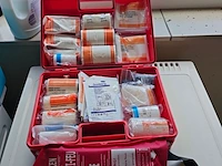 Bhv verband koffer met brand blusdeken