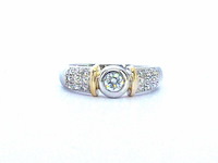 Bi-colour gouden ring met diamanten - afbeelding 1 van  9