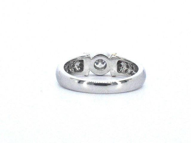 Bi-colour gouden ring met diamanten - afbeelding 6 van  9