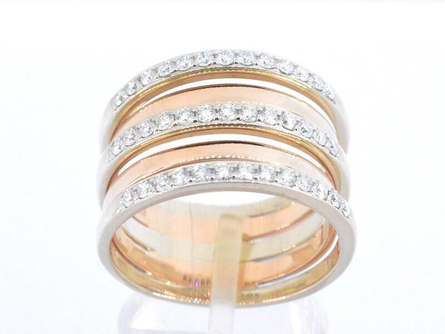 Bi-colour ring met briljant geslepen diamanten - afbeelding 1 van  7