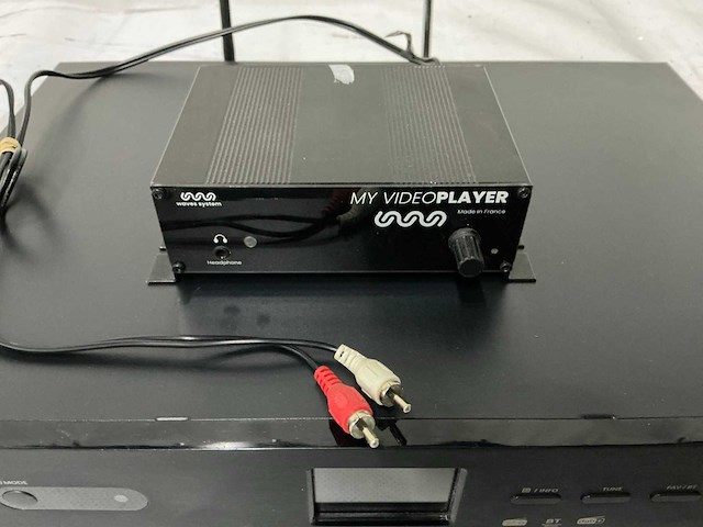 Biamp/helvia - ma120/omnis-100 - intercom/media player - afbeelding 2 van  2