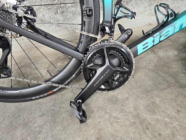 Bianchi - specialissma - pro ult di2p - racefiets - afbeelding 2 van  13