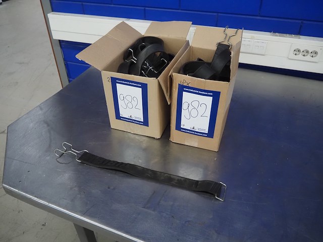 Bibia - afbeelding 2 van  5