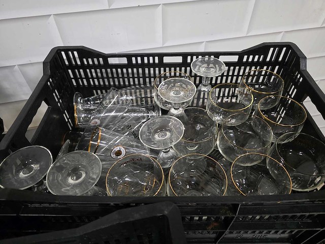 Bier- en drinkglazen in opbergkrat (3x) - afbeelding 3 van  4