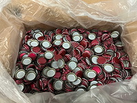 Bier dop pink/silver 26mm (10500x) - afbeelding 3 van  5