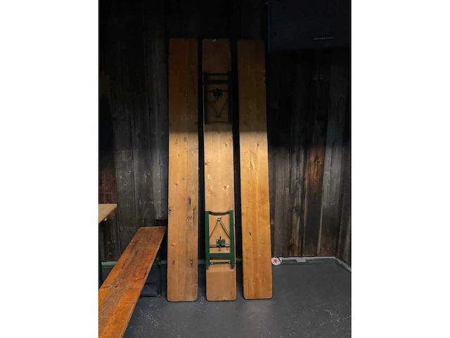 Bierbanken (7x) + biertafel - afbeelding 3 van  8
