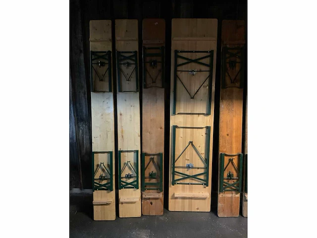 Bierbanken (7x) + biertafel - afbeelding 7 van  8
