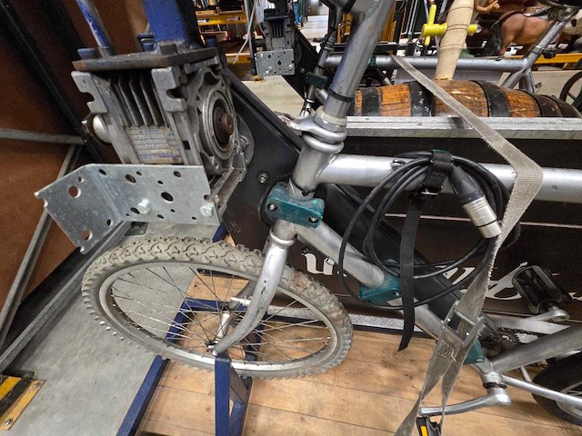 Bierfietsen - electrisch - afbeelding 7 van  7