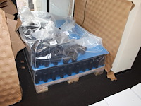 Bierflessen 33 cl op aangebroken pallet. ruim 250 flessen. - afbeelding 1 van  3