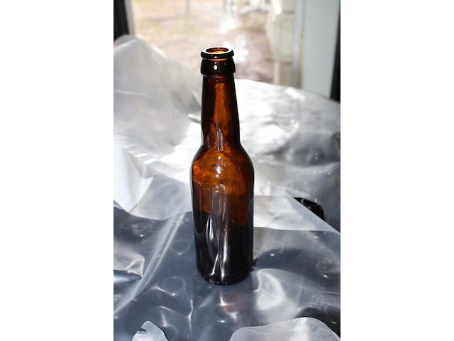 Bierflessen 33 cl op aangebroken pallet. ruim 250 flessen. - afbeelding 3 van  3
