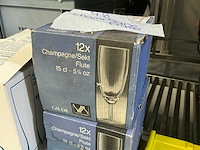 Bierglas en champagneglas (280x) - afbeelding 2 van  7