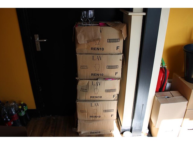 Bierglazen 't krut vijf dozen bartak tumbler, ruim 200 stuks. - afbeelding 1 van  3