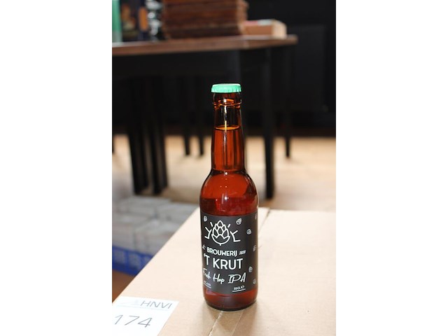 Bierpakket bestaande uit 24 flessen dubbel bier, 24 flessen fresh hop, 24 flessen blond bier en 6 grote fle... - afbeelding 3 van  4