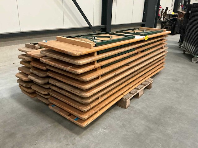 Biertafel / bankenset (8x) - afbeelding 3 van  5