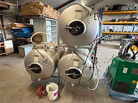 Biertank, koeler en vacuumpomp - afbeelding 8 van  15