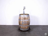 Biertap in wijnton - afbeelding 2 van  8