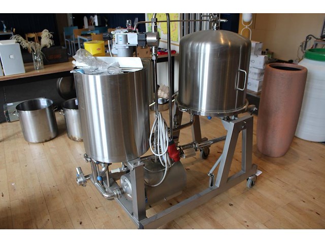 Bier/wijn filtrasiesysteem spadonie dcba 50 bouwjaar 2014. zo goed als nieuw, vermoedelijk nooit gebruikt. - afbeelding 2 van  3