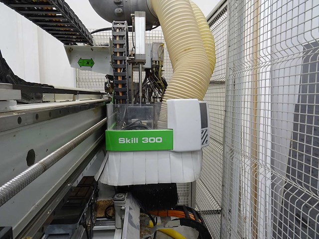 Biesse - 2010 - skill 300 k3 - cnc-bewerkingscentrum - afbeelding 20 van  26