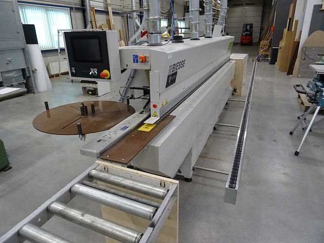 Biesse - 2019 - akron 1330a - kantaanlijmmachine - afbeelding 12 van  17