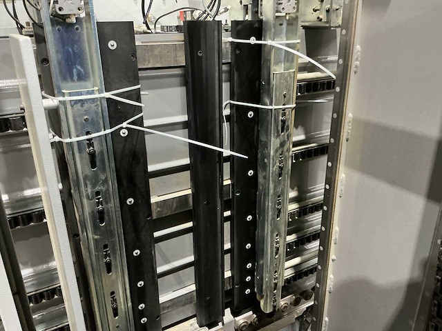 Biesse - 2020 - skipper v 31 - cnc-boormachine - afbeelding 15 van  33