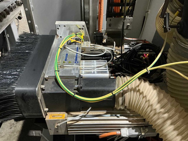Biesse - 2020 - skipper v 31 - cnc-boormachine - afbeelding 20 van  33