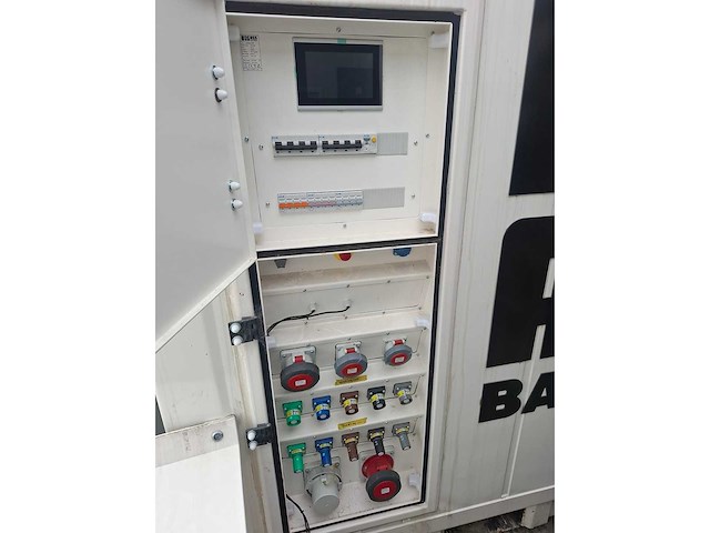 Big ass - 2024 - 340kw-400kwh - energieopslagsysteem - afbeelding 10 van  21
